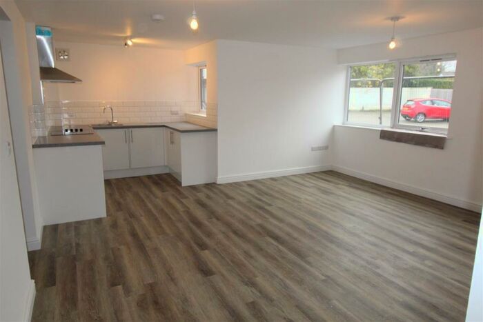 2 Bedroom Apartment To Rent In Coombe Street, Coventry, CV3