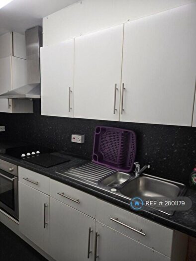 1 Bedroom Flat To Rent In Comely Place, Falkirk, FK1