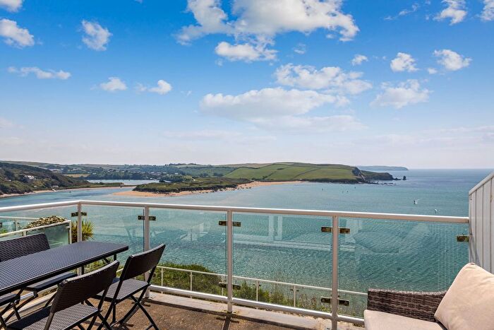 2 Bedroom Flat For Sale In Folly Hill, Bigbury On Sea, TQ7