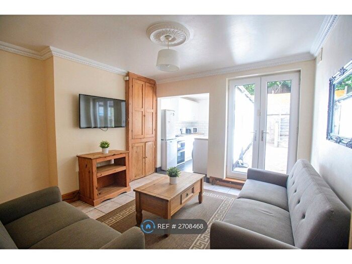 4 Bedroom Terraced House To Rent In Alexandra Terrace, Lincoln, LN1