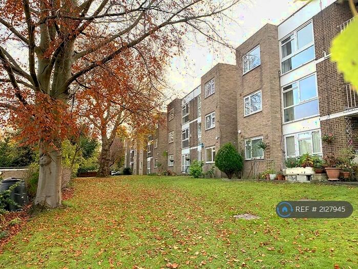 1 Bedroom Flat To Rent In Russell Court, Bromley, BR1