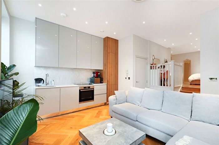 1 Bedroom Flat To Rent In West Hill, Putney, London, SW15