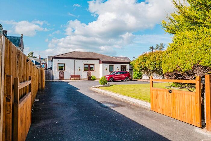 3 Bedroom Bungalow For Sale In West Main Street, Darvel, KA17