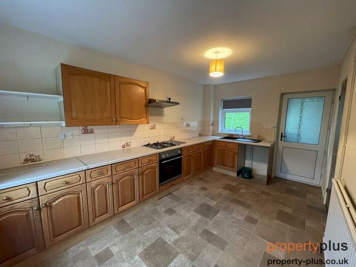 2 Bedroom Semi-Detached House To Rent In Library Close, Pentre - Pentre, CF41