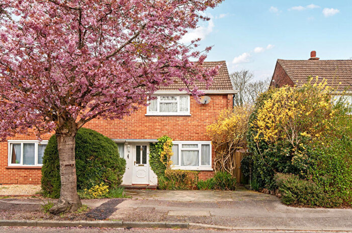 2 Bedroom Semi Detached House For Sale In Ryle Road, Farnham, Surrey, GU9