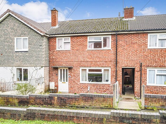 3 Bedroom Terraced House For Sale In Field Way, Newhall, Swadlincote, DE11