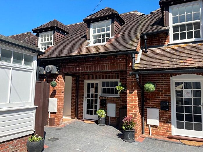 1 Bedroom Flat For Sale In Isabella Court, West Street, Blandford Forum, Dorset, DT11