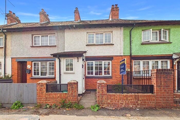 2 Bedroom Terraced House To Rent In Bath Road, Woolhampton, Reading, Berkshire, RG7
