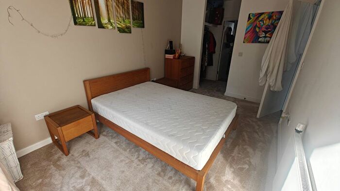 1 Bedroom Property To Rent In Traders House, New Village Avenue, London, E14