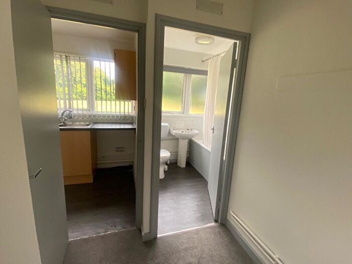 Studio To Rent In Cottesmore House, Browns Green, Birmingham, B20