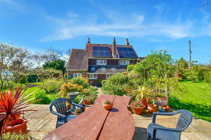 6 Bedroom Detached House For Sale In Coopers Croft, Herstmonceux, Hailsham, East Sussex, BN27