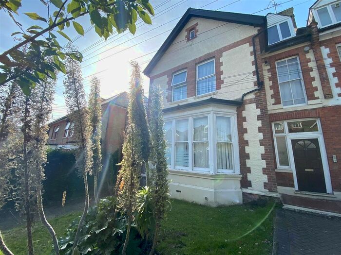 1 Bedroom Flat To Rent In Chapel Park Road, St. Leonards-On-Sea, TN37
