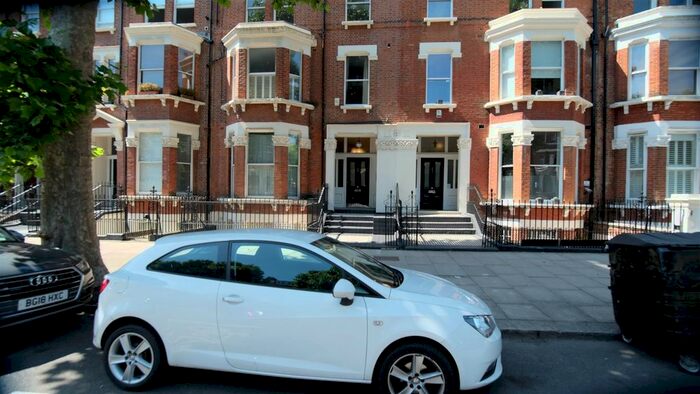 1 Bedroom Flat To Rent In Sutherland Avenue, Maida Vale, W9
