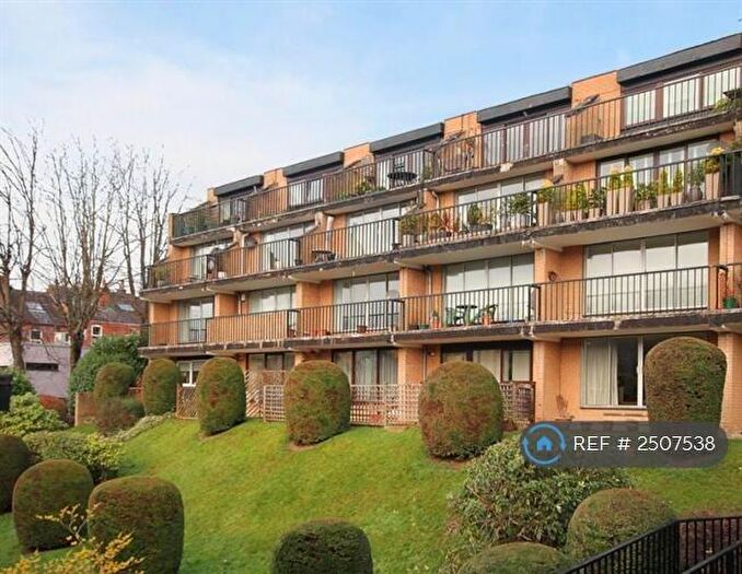 1 Bedroom Flat To Rent In Graham Road, Sheffield, S10