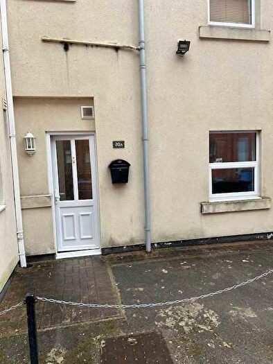 1 Bedroom Flat To Rent In Milton Road, Swindon, Wiltshire, SN1