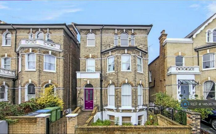 2 Bedroom Flat To Rent In Bennett Park, London, SE3