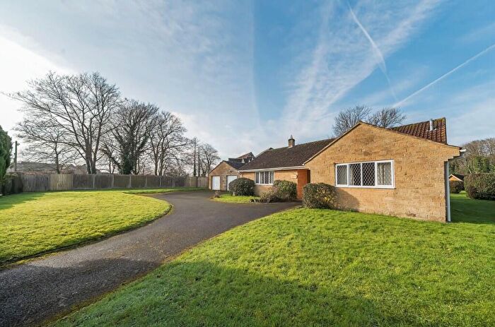 3 Bedroom Detached Bungalow For Sale In Sunny Hill, Bruton, Somerset, BA10