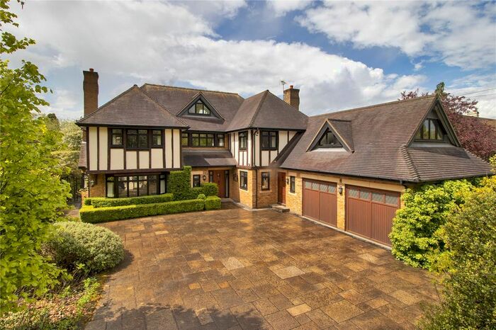 5 Bedroom Detached House For Sale In Shenden Way, Sevenoaks, Kent, TN13