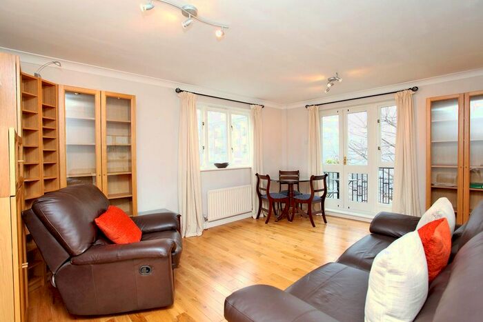 1 Bedroom Flat To Rent In Nicholas Court, Corney Reach Way, Chiswick, London, W4