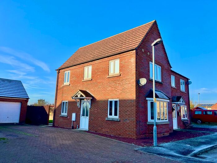 3 Bedroom House To Rent In Bedford View, Manea, March, PE15