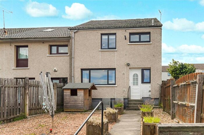3 Bedroom End Of Terrace House For Sale In West Torbain, Kirkcaldy, Fife, KY2