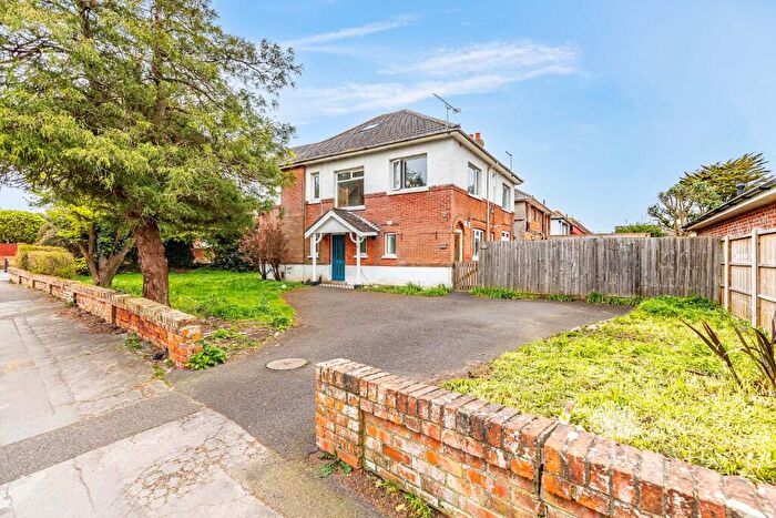 6 Bedroom Detached House For Sale In Stokewood Road, Bournemouth, Dorset, BH3