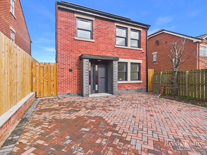 4 Bedroom Detached House To Rent In Back John Street North, Meadowfield, Durham, DH7