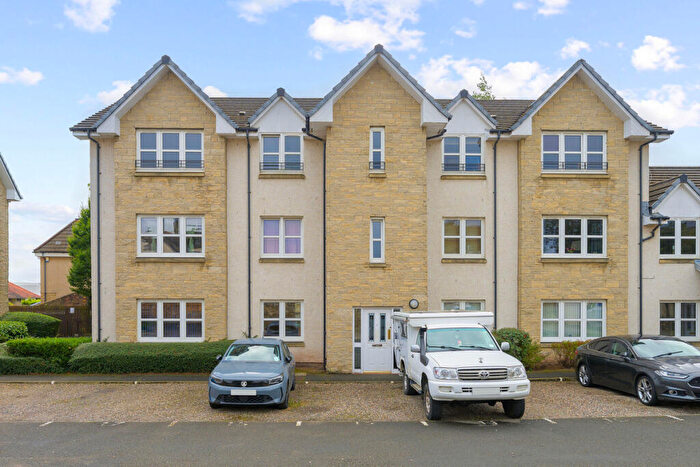 2 Bedroom Flat For Sale In Dunnikier Road, Kirkcaldy, KY1