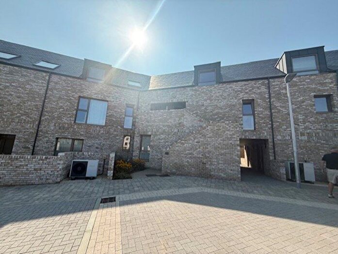 2 Bedroom Flat To Rent In Bell Brae, St Andrews, Fife, KY16