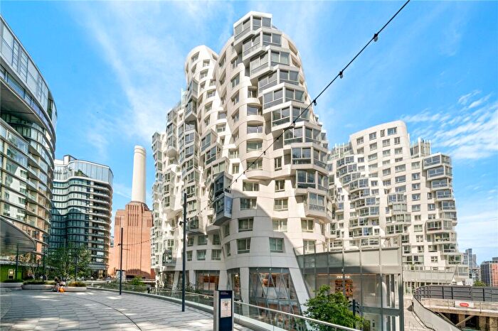1 Bedroom Duplex For Sale In Prospect Way, London, SW11