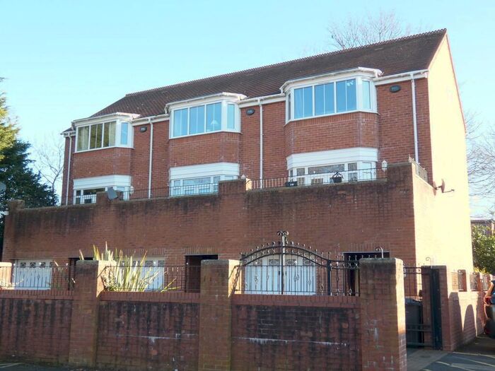 3 Bedroom Town House To Rent In Mckenna Mews, Penwortham, Preston, PR1