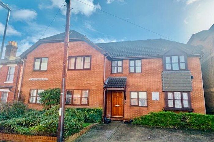 1 Bedroom Flat To Rent In - Richmond Road, Southampton, SO15