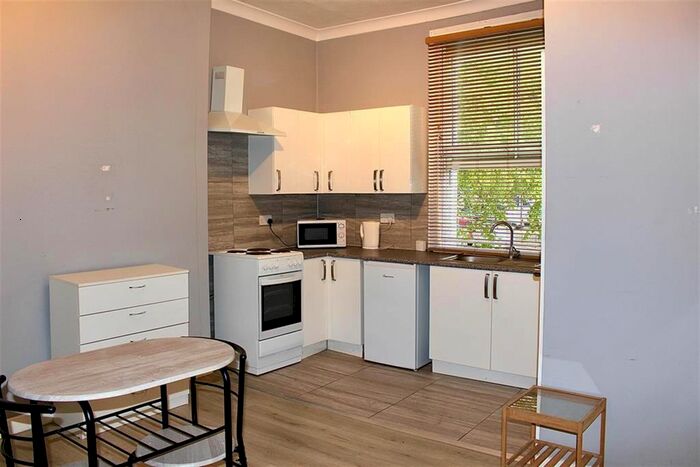 1 Bedroom Studio To Rent In Surrey Crescent, Chiswick, London, W4