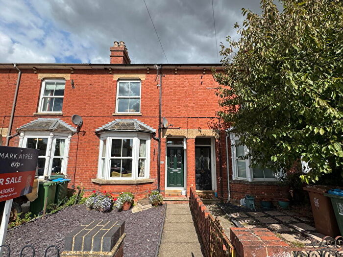 3 Bedroom Terraced House For Sale In Buckingham Road, Winslow, MK18