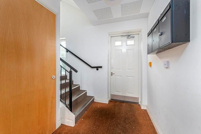 2 Bedroom Flat For Sale In Dragonfly Lane, Cringleford, Norwich, NR4