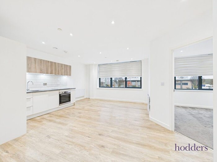 1 Bedroom Flat To Rent In London Road, Staines-Upon-Thames, Surrey, TW18