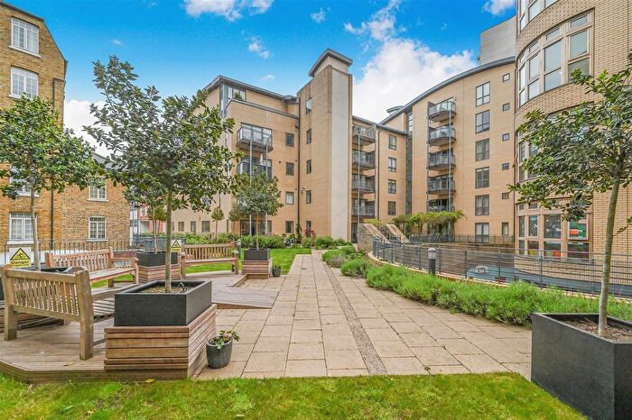 3 Bedroom Flat For Sale In Richbourne Court, Harrowby Street, London, W1H