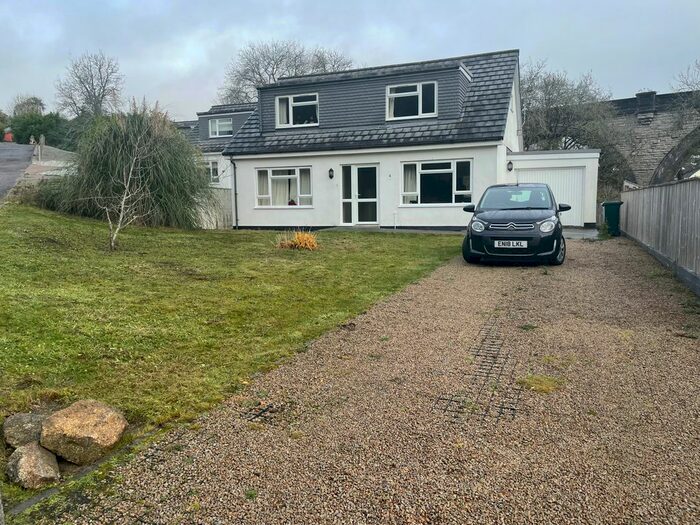 4 Bedroom Detached House To Rent In Polsethow, Penryn TR10