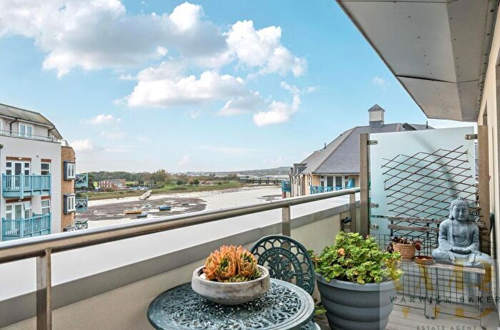 2 Bedroom Apartment For Sale In Ropetackle, Shoreham-By-Sea, BN43