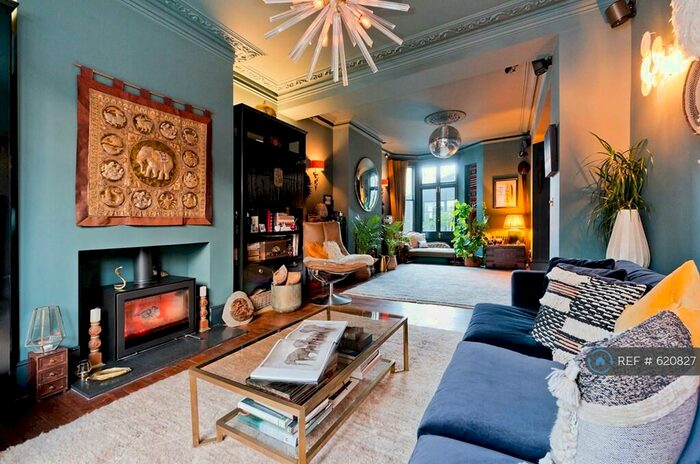 4 Bedroom Semi-Detached House To Rent In Harlesden Gardens, London, NW10