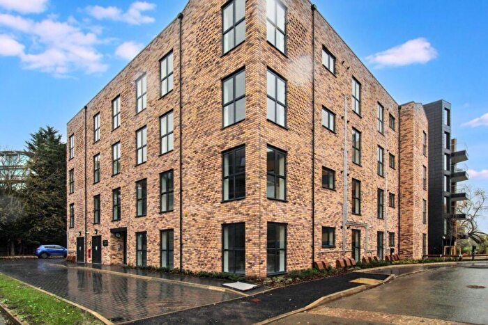 1 Bedroom Apartment To Rent In Maythorn House, Bridgewater Close, NG2