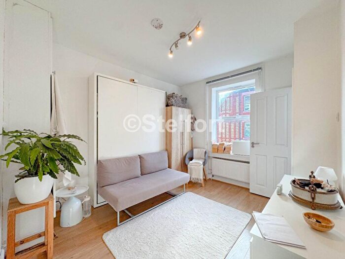 Studio To Rent In Lidyard Road, London, N19