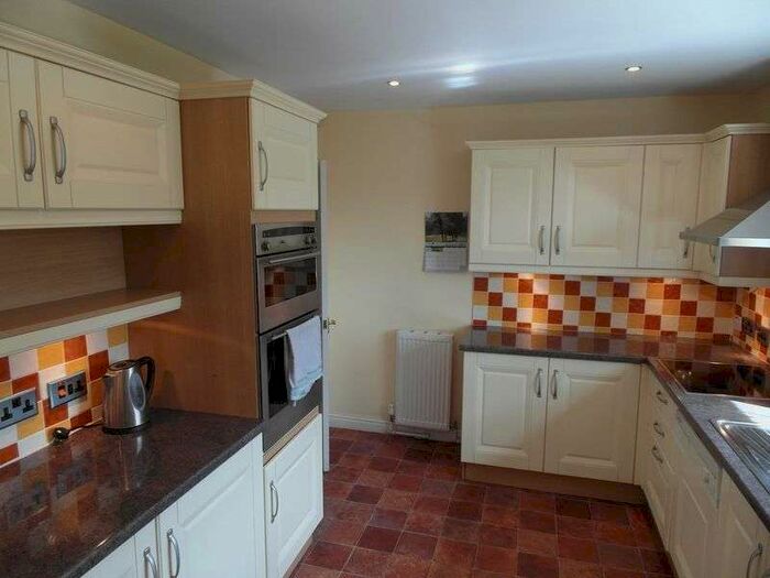 3 Bedroom Property For Sale In The "bungalow" Dean, Waterfoot, Rossendale OL13