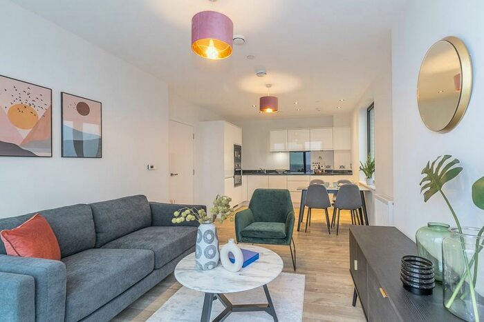 1 Bedroom Flat To Rent In Viscount House, Regency Heights, NW10