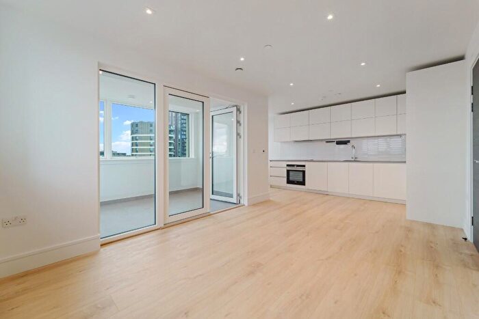 3 Bedroom Flat To Rent In Boston House, Wembley, HA9