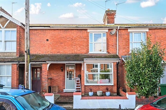 2 Bedroom Terraced House For Sale In Heath Grove, Maidstone, ME16