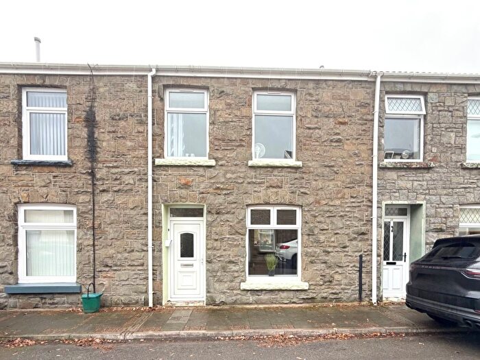 3 Bedroom Terraced House For Sale In Oxford Street, Aberdare, CF44