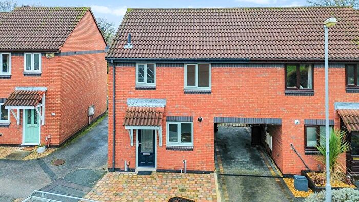 3 Bedroom End Terrace House For Sale In Caraway Grove, St. Helens, WA10