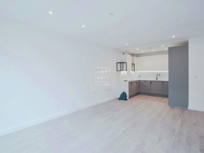 1 Bedroom Flat To Rent In Willowbrook House, London, N4
