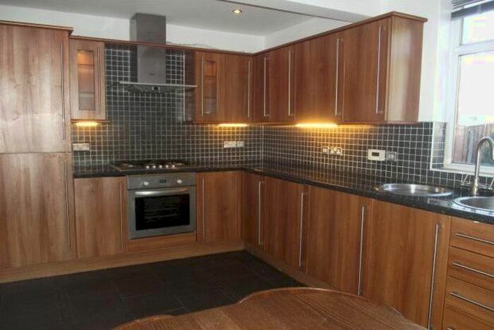 2 Bedroom Property To Rent In Forrester Avenue, St. Helens, WA9